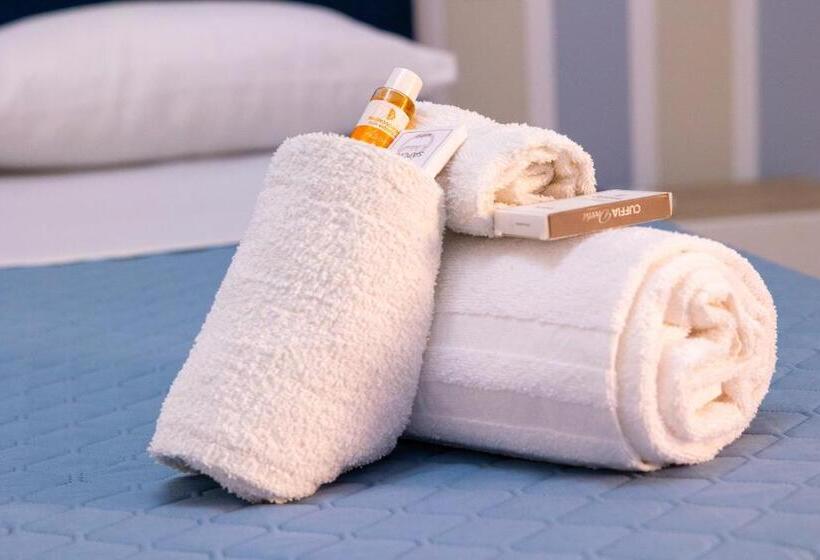 غرفة أساسية ثلاثية, Sicily In Love 2   Rooms & Breakfast