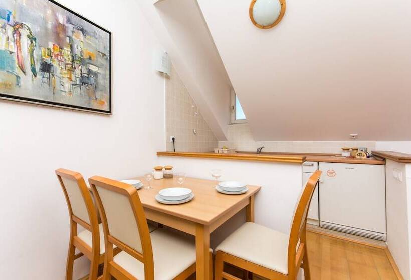 شقة دوبلكس غرفتين نوم, Apartments Foteza