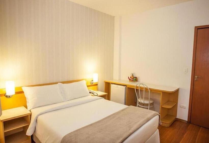 スタンダードルーム, Aruja