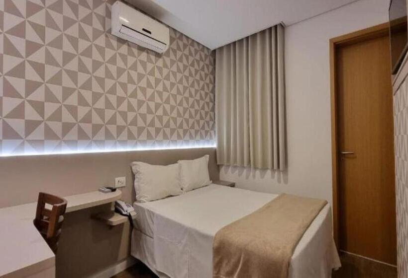 エクゼクティブスイート, Aruja