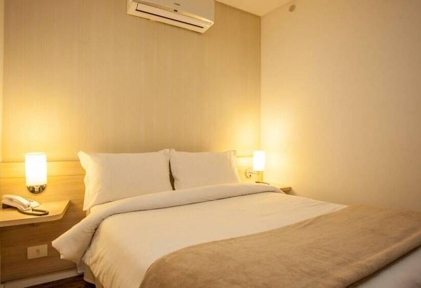 スーペリアールーム, Aruja