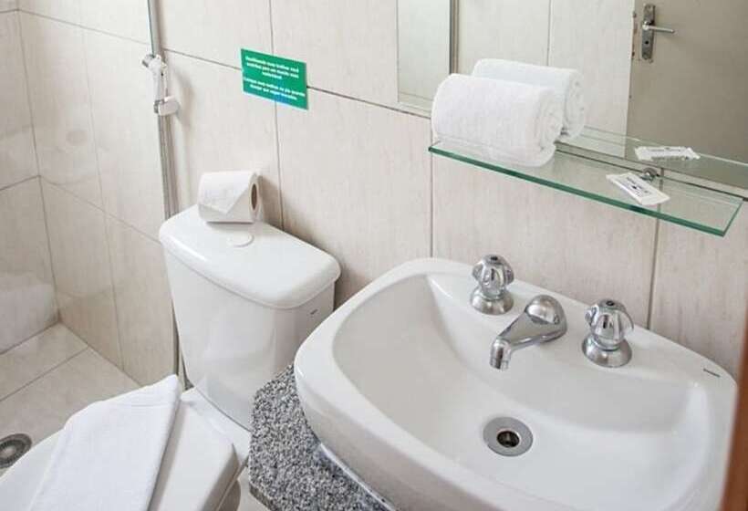 スーペリアールーム, Aruja