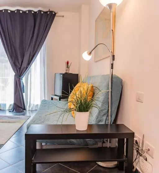 اتاق استاندارد سه نفره, Baia Blu Rta Residence