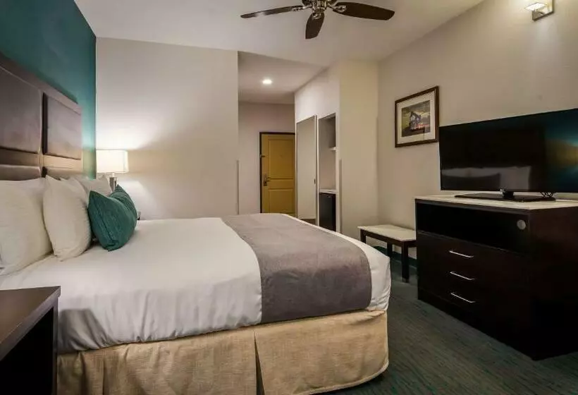 身障者適用キングサイズベッドルーム, Best Western Plus Taft Inn