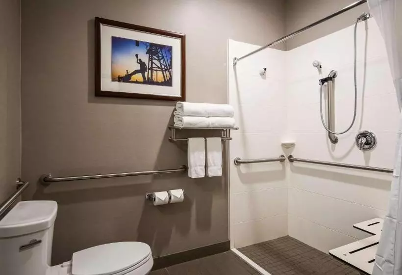 身障者適用キングサイズベッドルーム, Best Western Plus Taft Inn