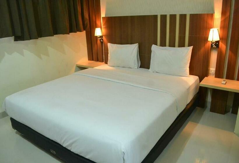 디럭스 룸 킹사이즈 침대, City