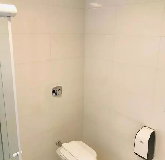 スタンダード4人部屋, Hiber Hotel Acesso A Chapecó