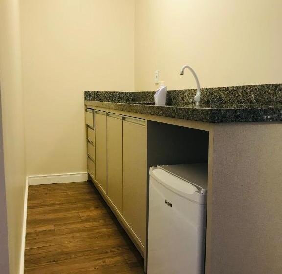 4인용 스탠다드 룸, Hiber Hotel Acesso A Chapecó