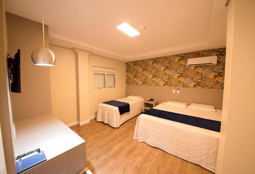 스탠다드 트리플 룸, Hiber Hotel Acesso A Chapecó