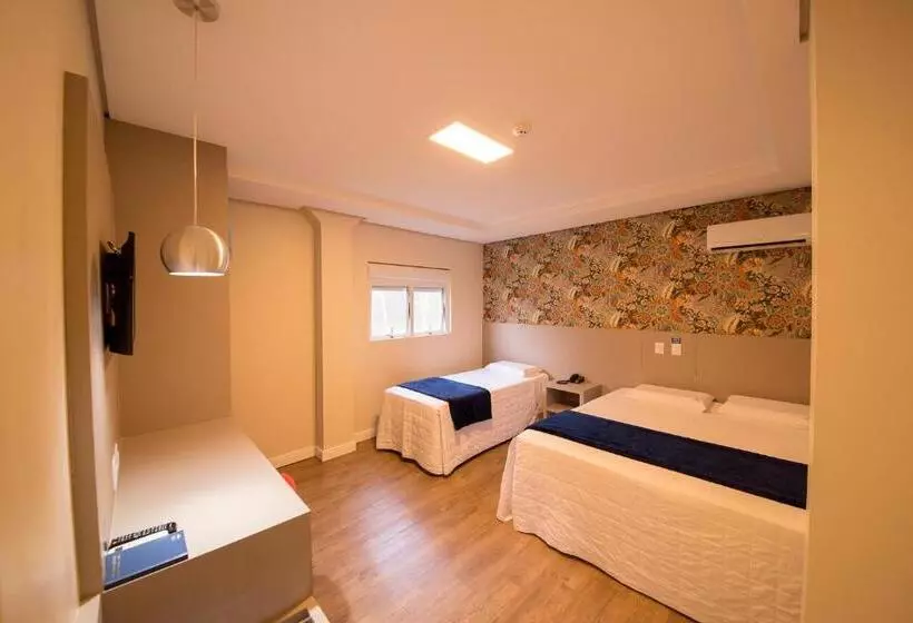 スタンダードトリプルルーム, Hiber Hotel Acesso A Chapecó