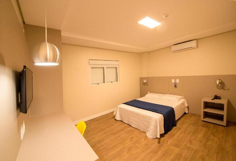 장애인을 위한 스탠다드 룸, Hiber Hotel Acesso A Chapecó