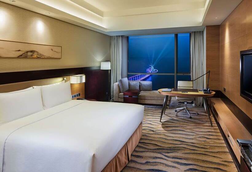 디럭스 룸 바다 전망, Hilton Yantai Golden Coast