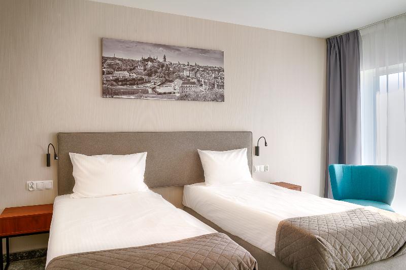 스탠다드 룸 킹사이즈 침대, Hilton Yantai Golden Coast