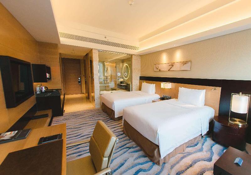 디럭스 룸 바다 전망, Hilton Yantai Golden Coast