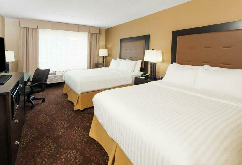 장애인을 위한 스탠다드 룸, Holiday Inn Express & Suites Sandusky, An Ihg