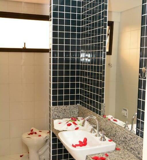 Люкс с гидромассажем, Maruá