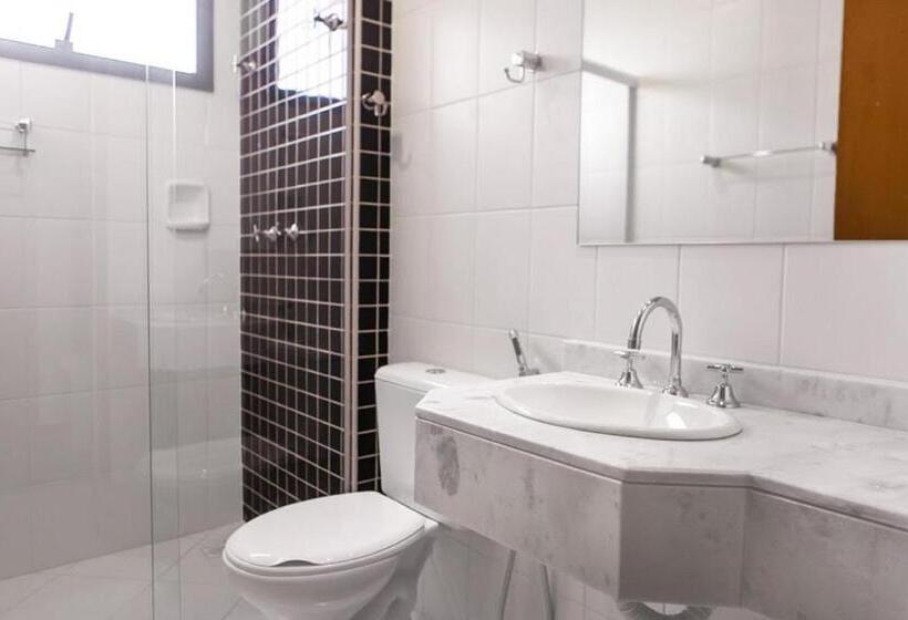 Номер Стандарт Трехместный, Maruá