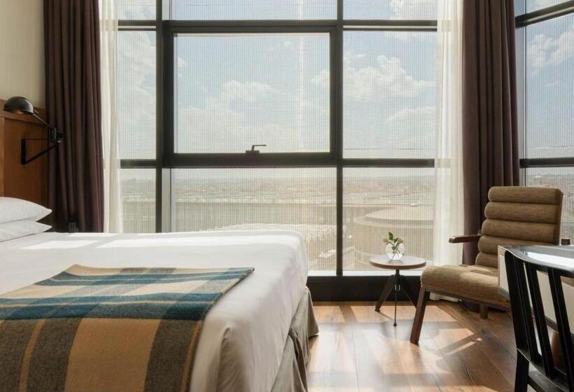 اتاق سوپریور, Only You Hotel Atocha