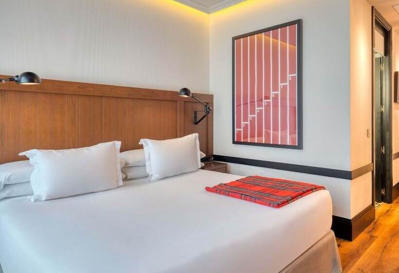 اتاق عادی, Only You Hotel Atocha