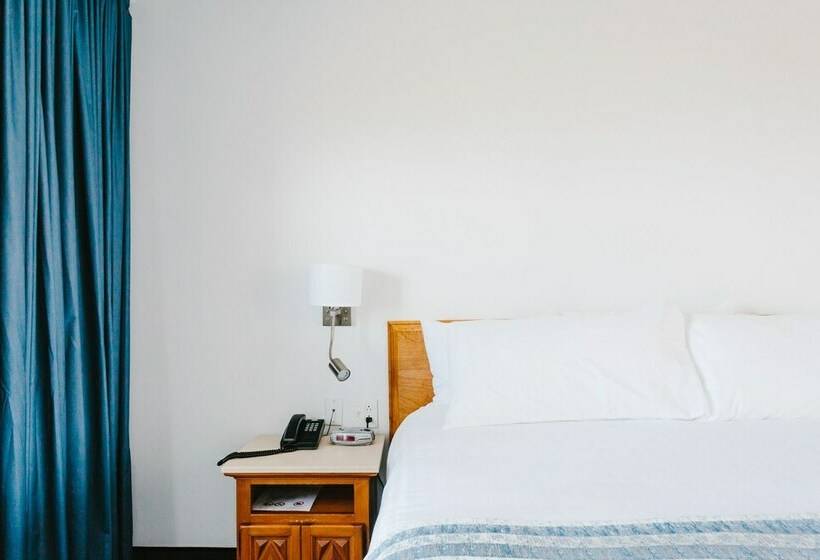 2ダブルベッドのスタンダードルーム, Pavillon Sur Mer Par Riotel