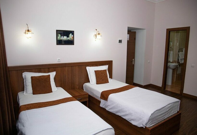 غرفة قياسية, Reikartz Registon Samarkand