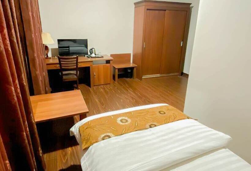 غرفة قياسية فردية, Reikartz Registon Samarkand