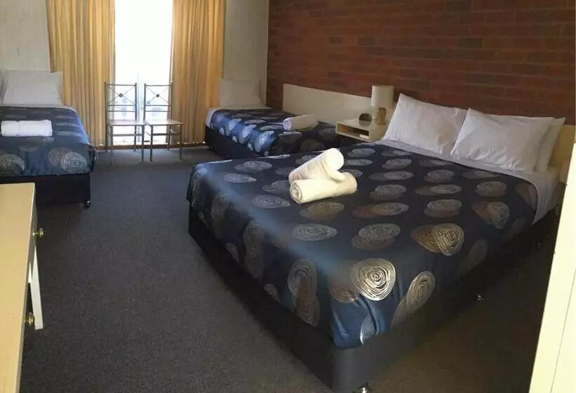 Perhehuone, Kyabram Country Motel