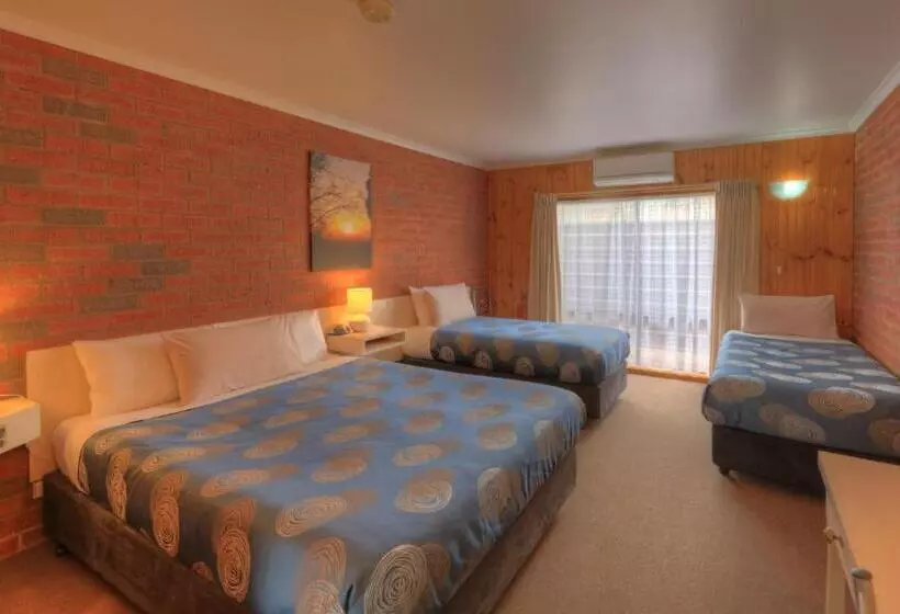 Perhehuone, Kyabram Country Motel