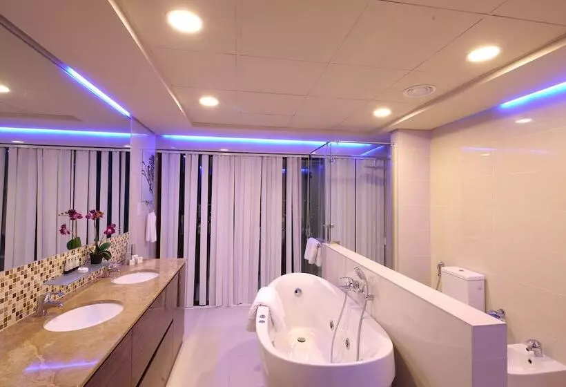 １ベッドルームペントハウスアパート, Lagoona Beach Luxury Resort And Spa
