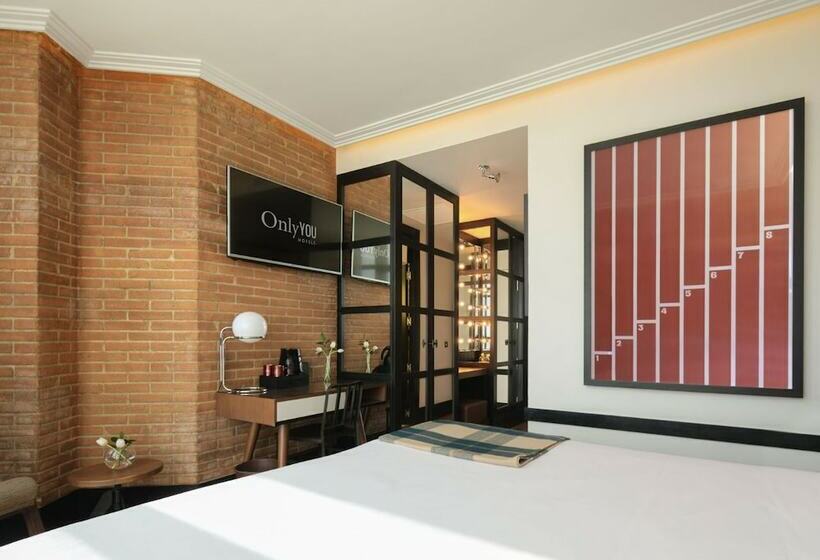 اتاق لوکس, Only You Hotel Atocha