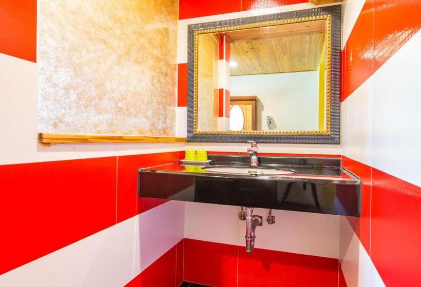 اتاق خانوادگی با چشمانداز کوه, Kenting Maya House B&b