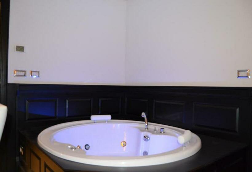 سوییت, Vaticano Royal Suite Guest House