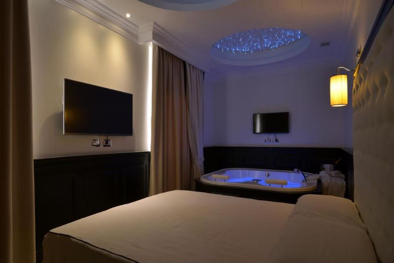 سوییت جونیور, Vaticano Royal Suite Guest House