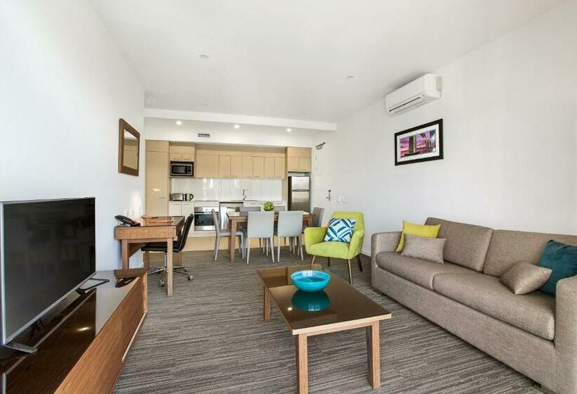 آپارتمان 2 خوابه, Quest Chermside On Playfield