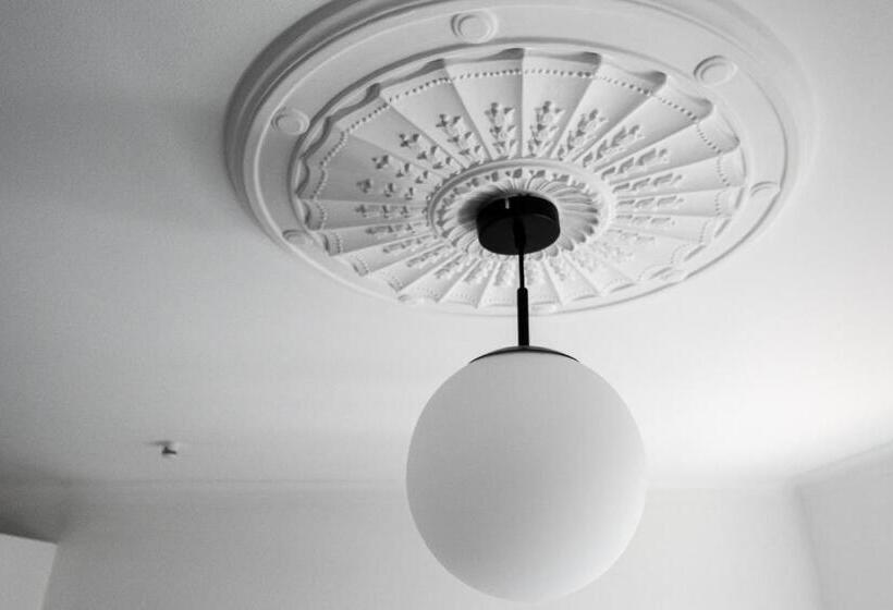 Студия Стандарт, The Mission Belle Motel