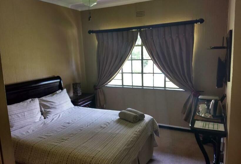 标准房带园景, Villa Schreiner Guest House