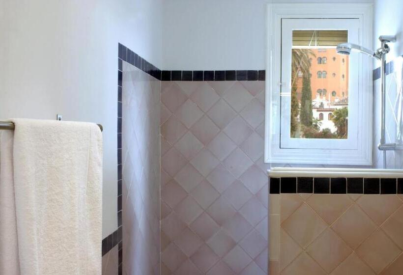 اتاق استاندارد, Carmen De La Alcubilla Del Caracol