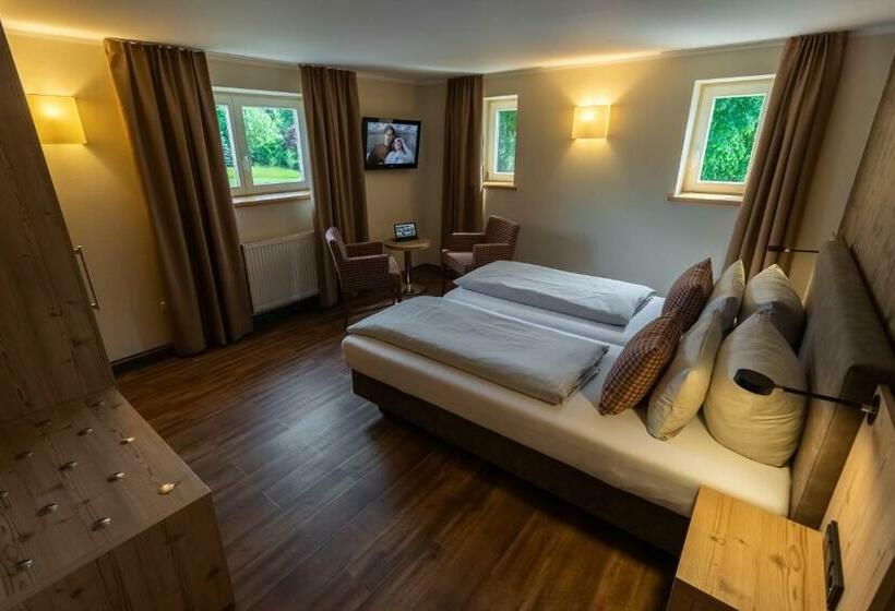 Номер Стандарт, Dammschenke Gasthof &