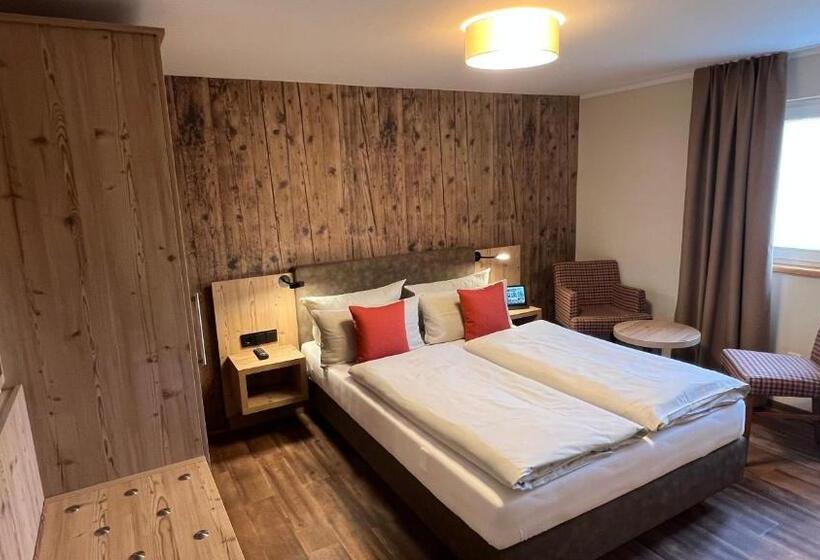 Номер Стандарт, Dammschenke Gasthof &