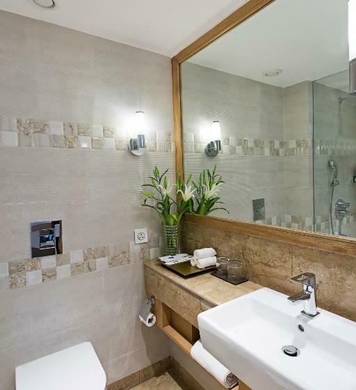 غرفة قياسية سرير كينج, Fairfield By Marriott Lucknow