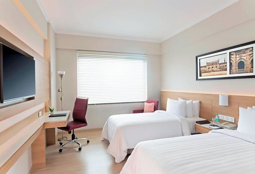 غرفة قياسية مطلة على المدينة, Fairfield By Marriott Lucknow