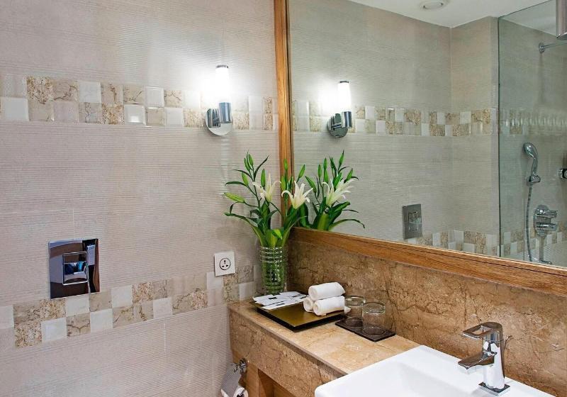 غرفة قياسية مطلة على المدينة, Fairfield By Marriott Lucknow