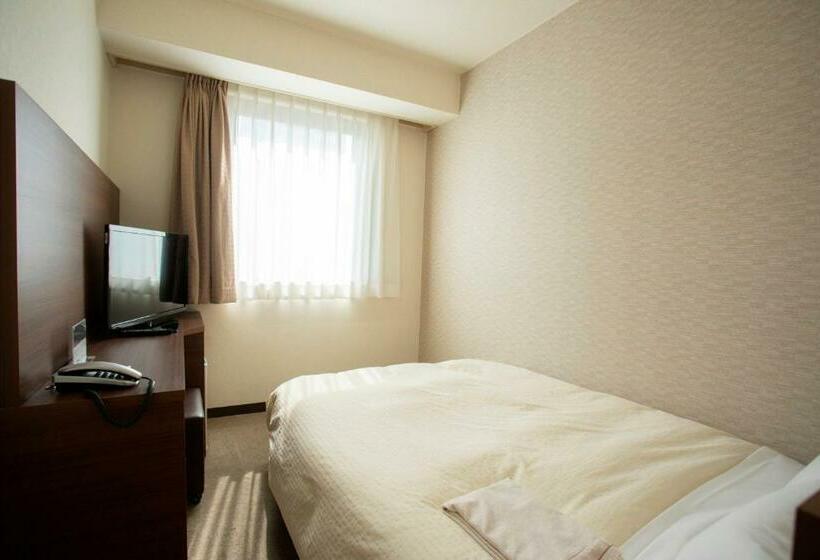 Economy Szoba, Hiroshima Pacific