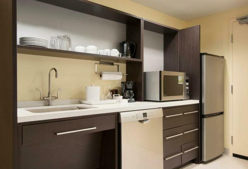 סוויטה מותאמת לאדם עם מוגבלויות, Home2 Suites By Hilton Fort St. John