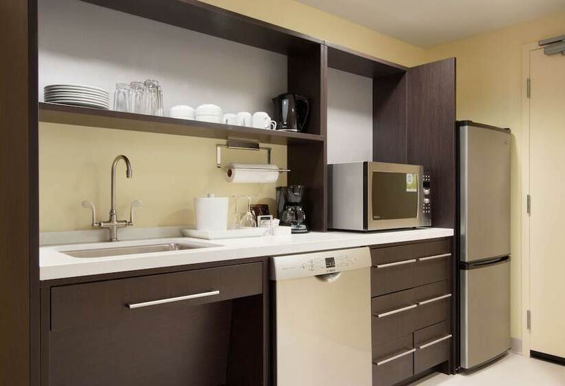 סוויטה, Home2 Suites By Hilton Fort St. John