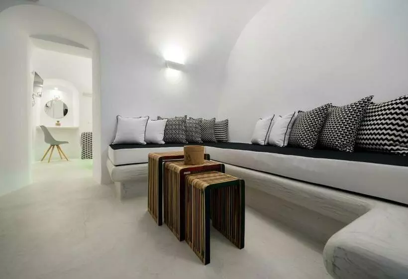 سوییت سوپریور, Modernity Suites