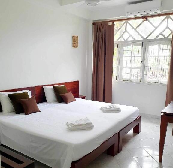 バルコニー付きスタンダードルーム, Mountbaylk