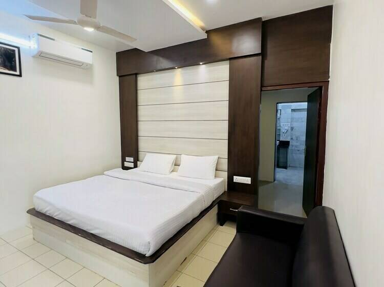 اتاق لوکس, Ritumbraha Hotel & Resort