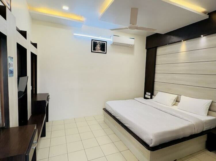 غرفة ديلوكس, Ritumbraha Hotel & Resort