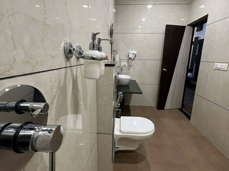 غرفة ديلوكس, Ritumbraha Hotel & Resort